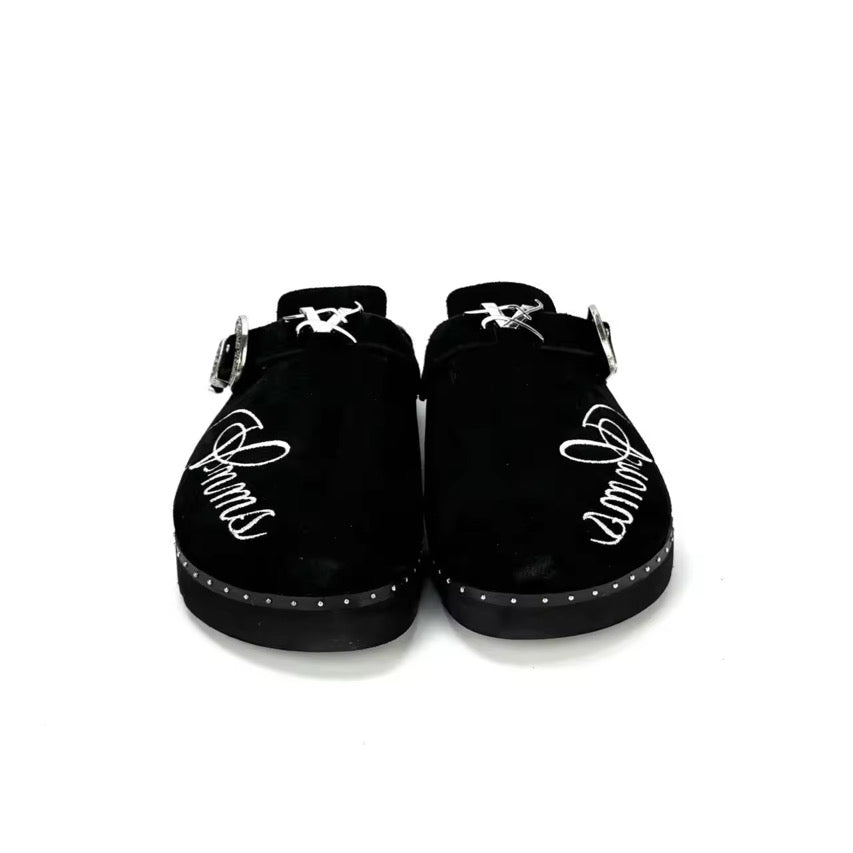 BLACK MULE